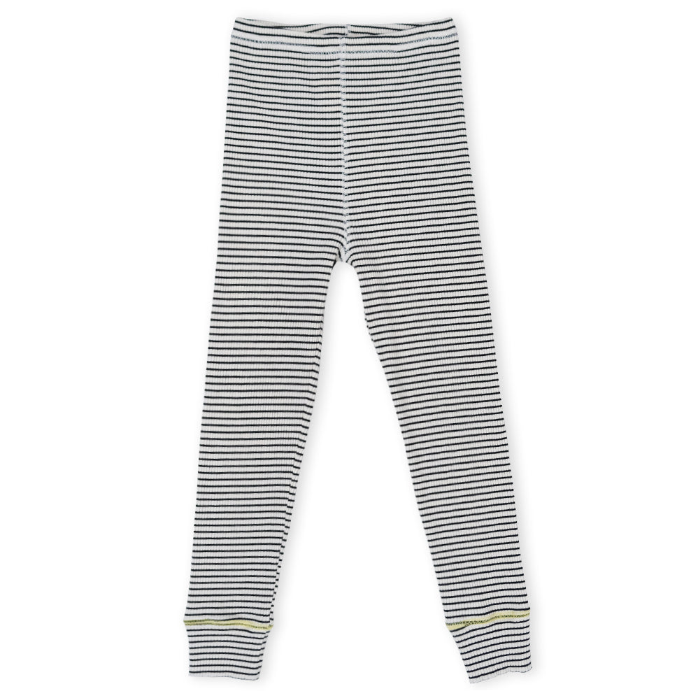 Streetwear Society camo Leggings white side stripes& baby girl appliqué  Medium